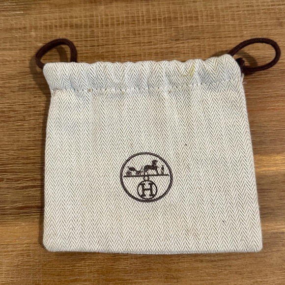Hermes Drawstring Pouch - Small - Picture 2 of 3